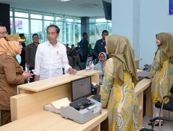Presiden Jokowi Tinjau Pelayanan Kesehatan di RSUD dr. Sobirin