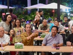 Minggu Malam di Semarang, Presiden Jokowi Nikmati Kuliner Mi Pedas