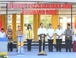 Presiden Jokowi Resmikan Pembangunan, Rehabilitasi, dan Renovasi Sarana Pendidikan di Kalimantan Tengah
