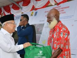 Wapres Ma’ruf Amin Dengarkan Curhat Warga Kampung Nelayan Malawei