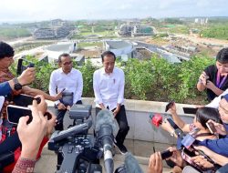 Hari Kedua di IKN, Presiden Ajak Media Tinjau Kawasan Istana Kepresidenan