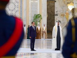 Presiden Jokowi Disambut Upacara Kenegaraan di Qasr Al Watan
