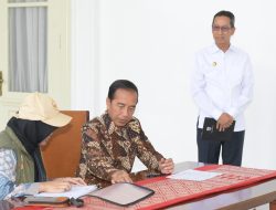 Presiden Jokowi Ikuti Proses Coklit Data Pemilih Pilkada 2024