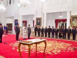 Presiden Jokowi Lantik Tiga Wakil Menteri di Istana Negara