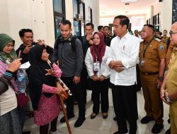 Presiden Jokowi Tinjau Fasilitas dan Pelayanan Kesehatan di RSUD Bob Bazar di Lampung Selatan