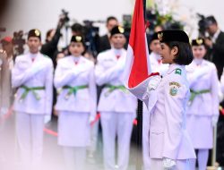 Di Ibu Kota Nusantara, Presiden Jokowi Kukuhkan 76 Anggota Paskibraka Tahun 2024