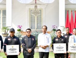 Presiden Jokowi Apresiasi Perjuangan Atlet Olimpiade Paris 2024 dan Berikan Bonus