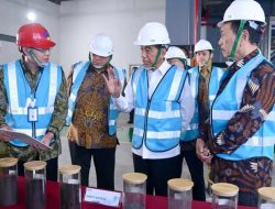 Presiden Joko Widodo Resmikan Pabrik Bahan Anoda Baterai Litium PT Indonesia BTR New Energy Material di KEK Kendal
