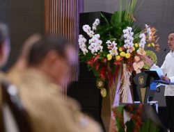 Presiden Jokowi ke Kepala Daerah: Jaga Daya Beli Rakyat dan Pastikan Keamanan Pilkada Serentak