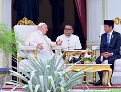 Presiden Jokowi dan Paus Fransiskus Serukan Toleransi dan Perdamaian dalam Kunjungan Bersejarah di Indonesia