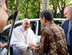 Sambut Paus Fransiskus dalam Misa Suci, Presiden Joko Widodo: Semoga Menjadi Berkat bagi Sesama
