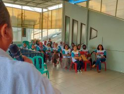 Puluhan Ibu-ibu Perumahan Griya Loka Dukung Airin Rachmi Diany Jadi Gubernur Banten dan Benyamin Jadi Wali Kota Tangsel Lagi
