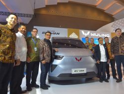 Wuling Menampilkan Untuk Pertama Kali EV Van dan Sudah Membuka Pre Book Dalam Ajang PEVS 2025