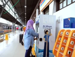 KAI Hadirkan Transportasi Ramah Lingkungan: 102 Water Station di 39 Stasiun