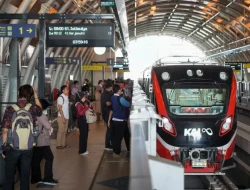 LRT Jabodebek Jadi Pilihan Mobilitas Masyarakat, Angkut 2,31 Juta Pengguna di Bulan Juni