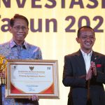 Aktif-Berinvestasi-di-Dalam-Negeri-KAI-Raih-Penghargaan-dari-Menteri-Investasi