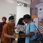 AllReleaseID-Tebar-Kebaikan-di-Bulan-Ramadan-KCIC-Bagikan-Ribuan-Takjil-Gratis-pada-Penumpang-Whoosh