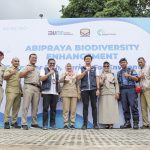 AllReleaseID – Tebar Benih Ikan, Brantas Abipraya Sebarkan Semangat Rawat dan Jaga Ekosistem di Waduk Brigif-2