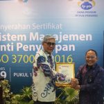 SUCOFINDO-Apresiasi-DP-PLN-dengan-Sertifikat-SMAP-SNI-ISO-37001