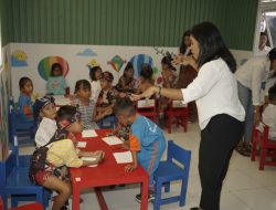PLN Bangun Sekolah Berbasis Daur Ulang Plastik untuk Anak-Anak Sumba di Hari Anak Nasional