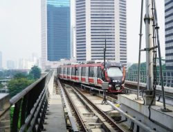 Pengguna LRT Jabodebek pada Akhir Pekan dan Hari Libur, Tumbuh 39 Persen
