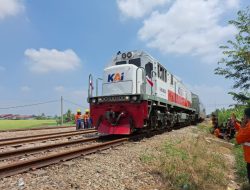 Jalur Kereta Api di Stasiun Pegadenbaru Sudah Bisa Dilalui Kembali, KA Argo Lawu Jadi Kereta Pertama yang Melintas Dengan Kecepatan Terbatas