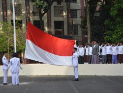 Hari Santri Nasional 2025, Prof Asep Saepudin Jahar Harap Para Santri Terus Tingkatkan Ilmu dan Akhlak